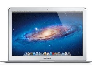 لاب توب Apple MacBook Air MC969LL / A 11.6 بوصة ، 4 جيجابايت رام ، إنتل كور i5 1.6 جيجاهيرتز ، 128 جيجابايت إس إس دي (مجدد)